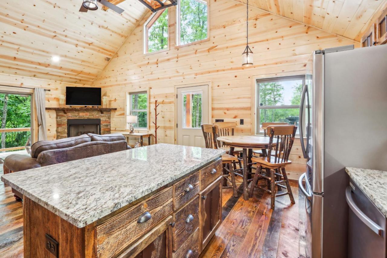 Private Murphy Cabin Rental With Wraparound Porch! 外观 照片